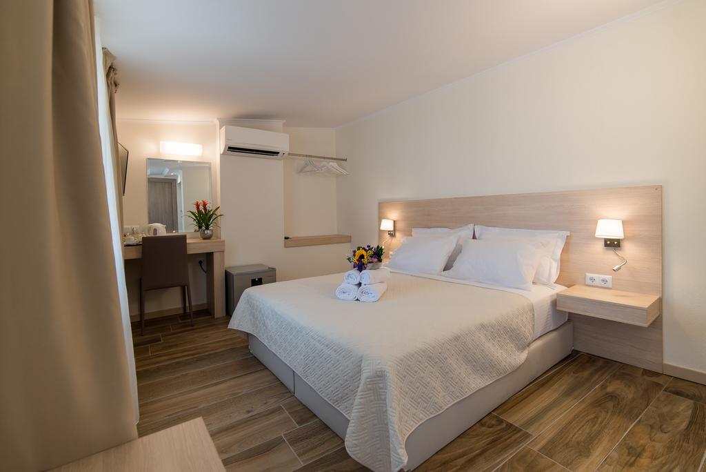 Castello Boutique Rooms Kavála Exterior photo