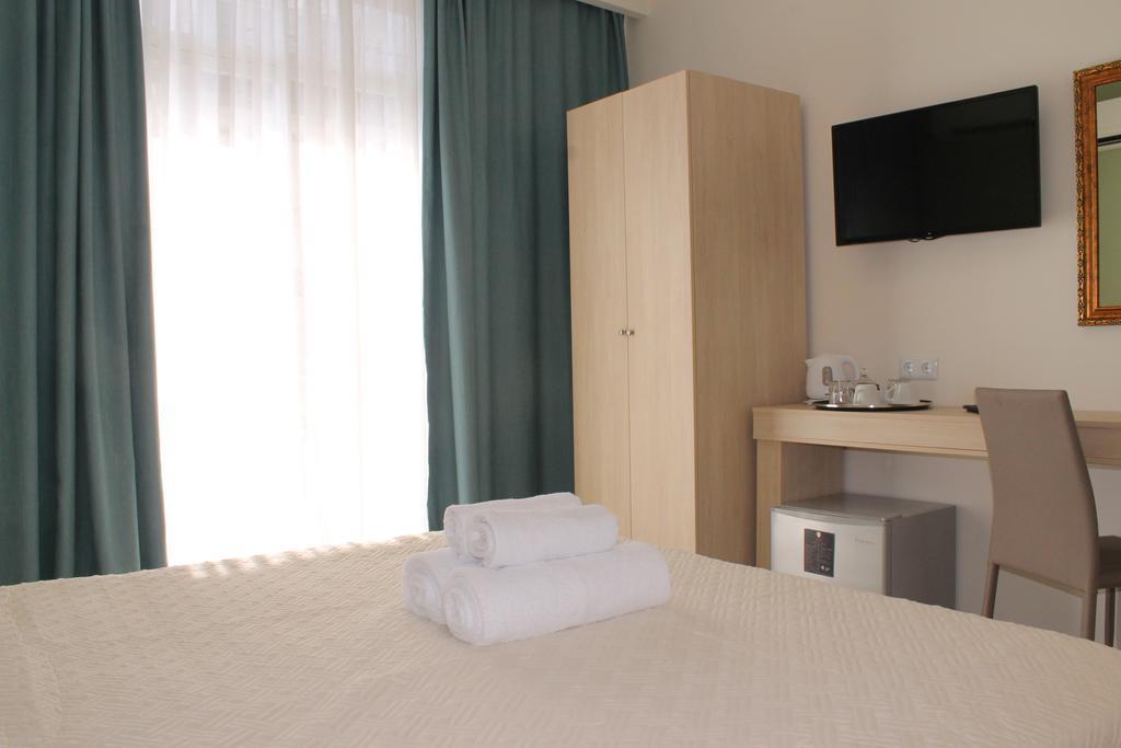 Castello Boutique Rooms Kavála Exterior photo
